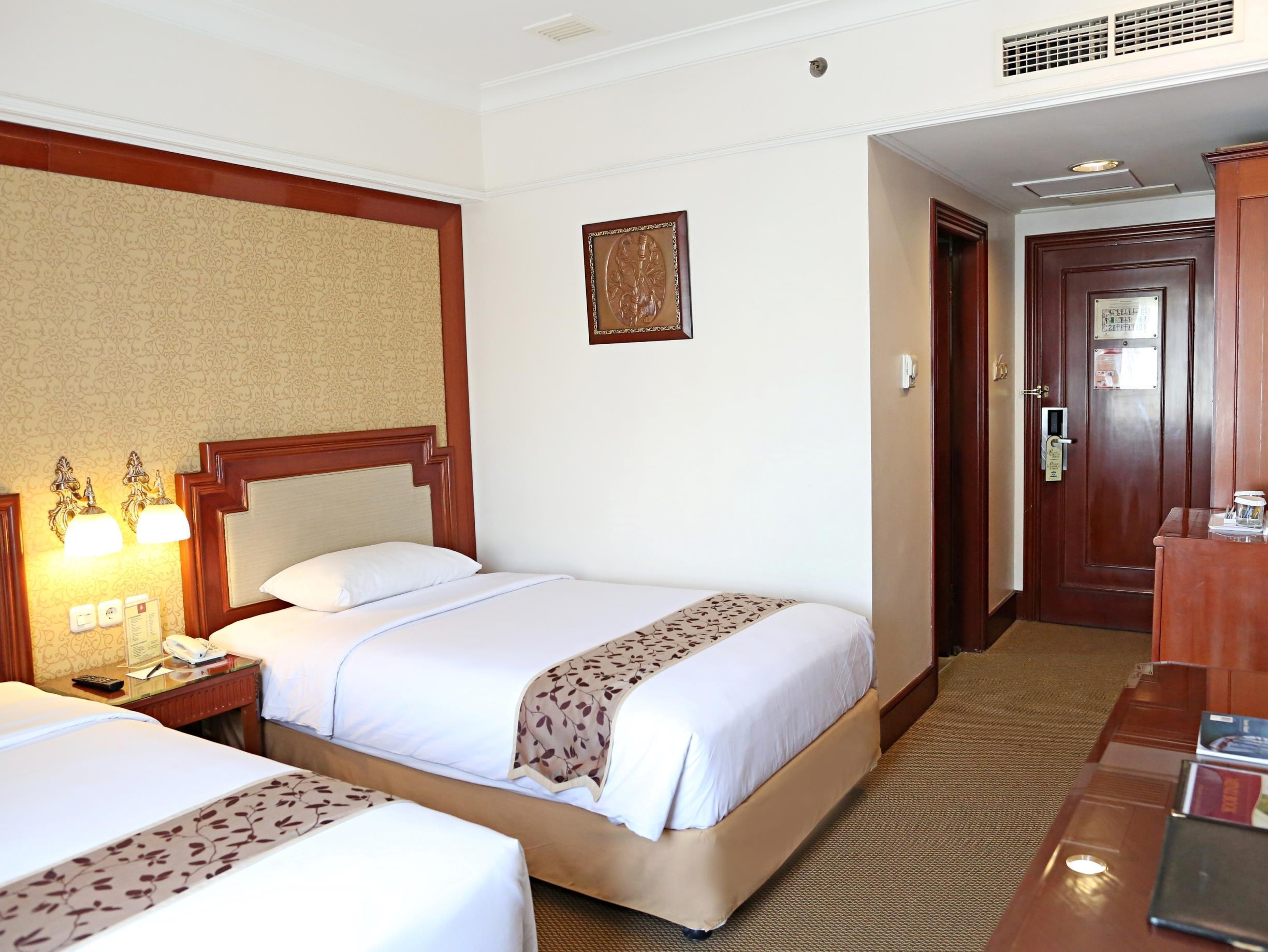 Golden Boutique Hotel Melawai Cakarta Dış mekan fotoğraf